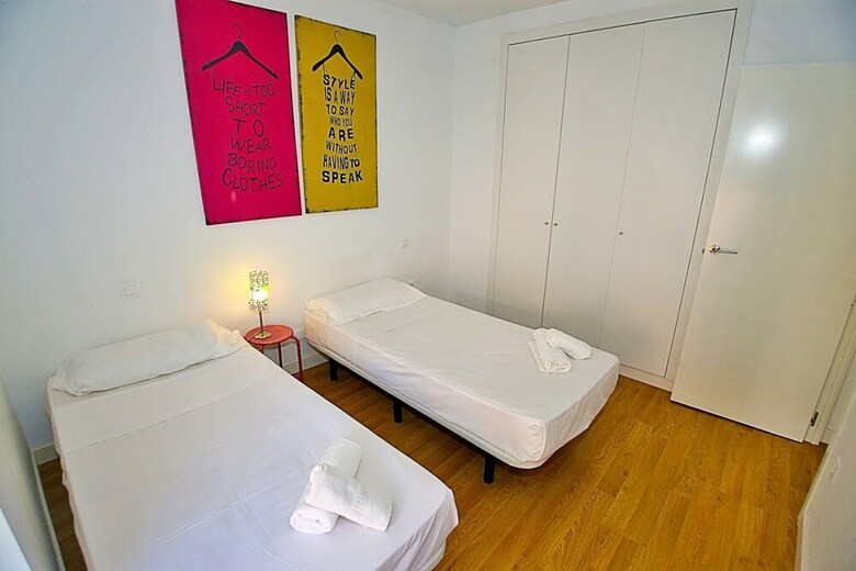 Argensola Apartment