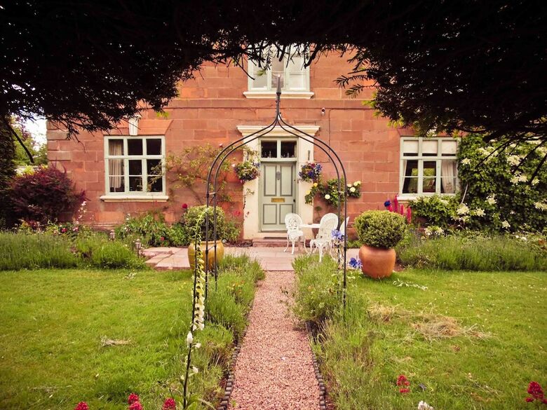 Bed & Breakfast Yew Tree House