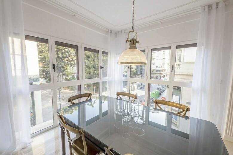 Luxury City Apartment
