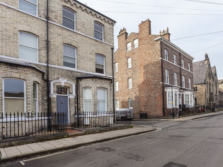 Priory House Apartments 1