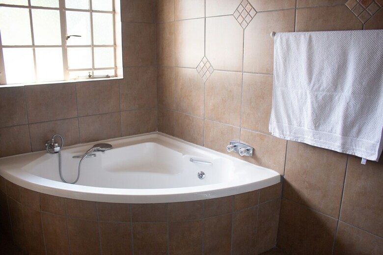 Bed & Breakfast Alicats Place Executive Lodge&conference
