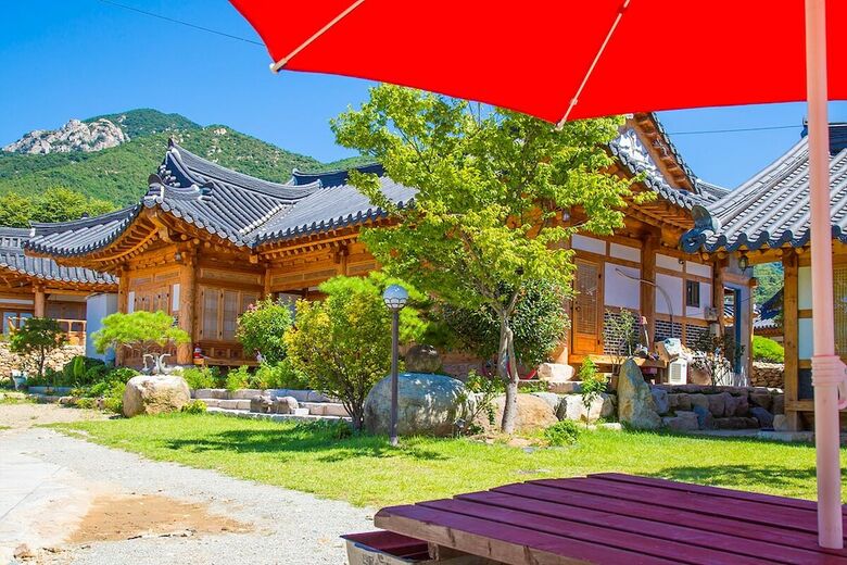 Mr.choi Hanok Pension
