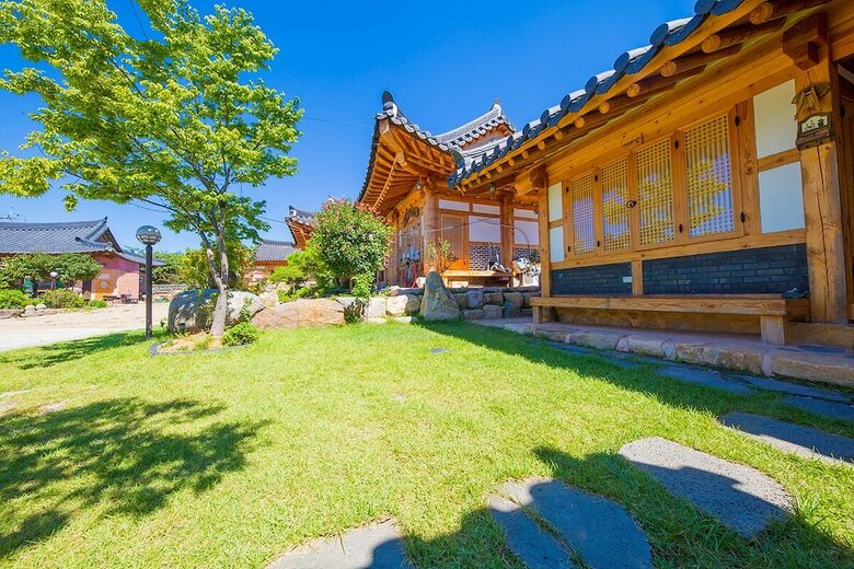 Mr.choi Hanok Pension