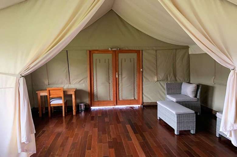 Posada Scalesia Lodge
