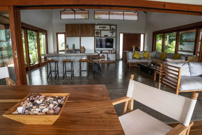 Hermosa-hills Luxury Villas