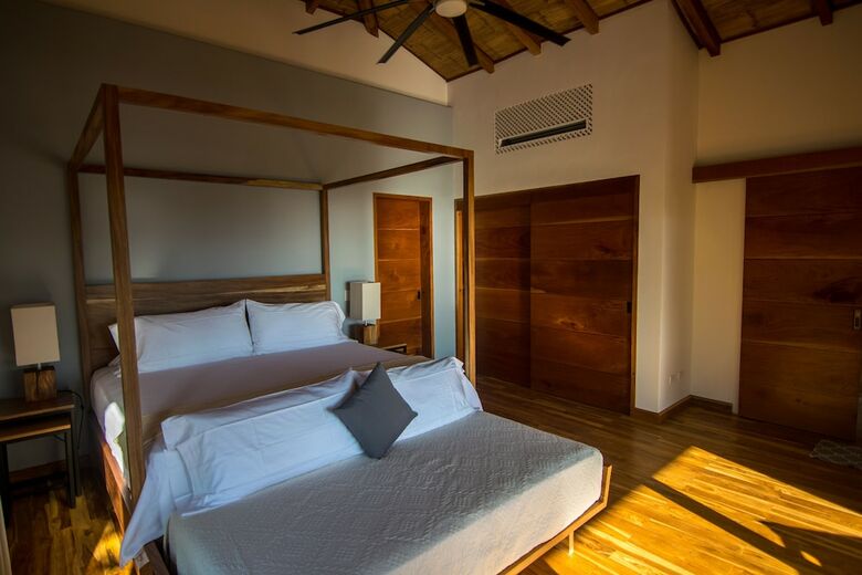 Hermosa-hills Luxury Villas