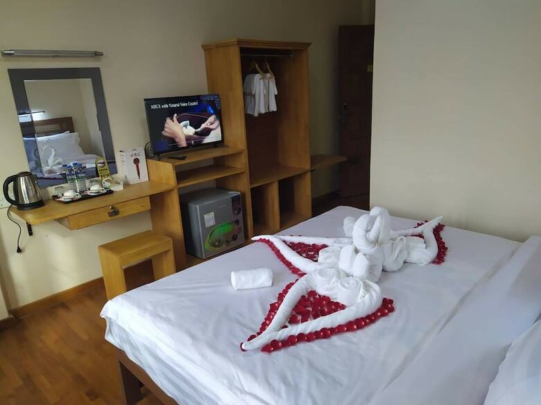 Hotel Crown