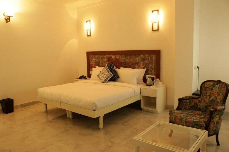 Hotel Hopp Inn Meera