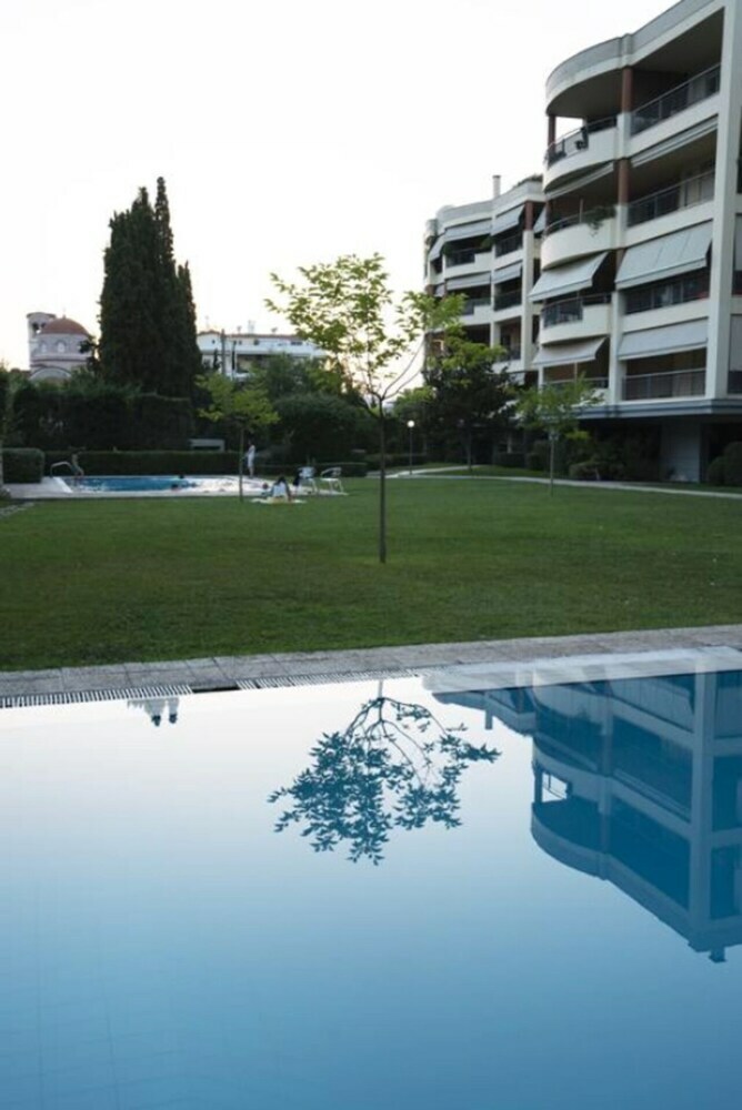 Marousi Luxury Apartment