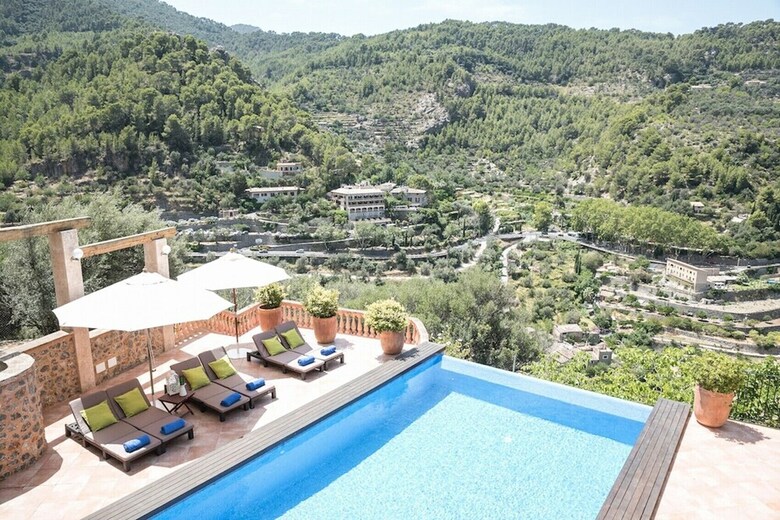 Villa Can Sarales