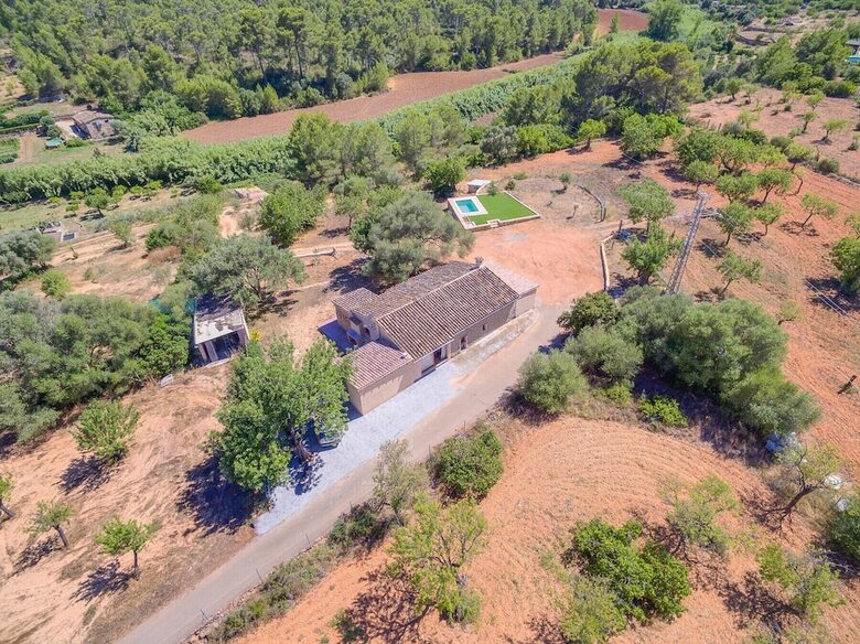 Villa Calvia By Priority Villas