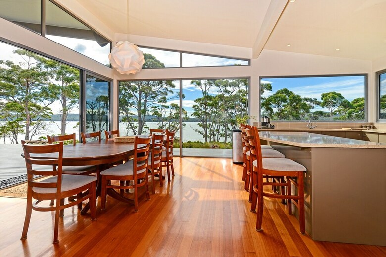 Cloudy Bay Lagoon Estate