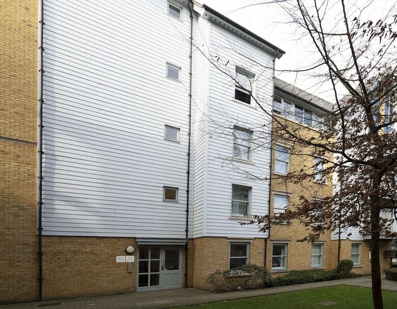 Apartamentos Bingley Court