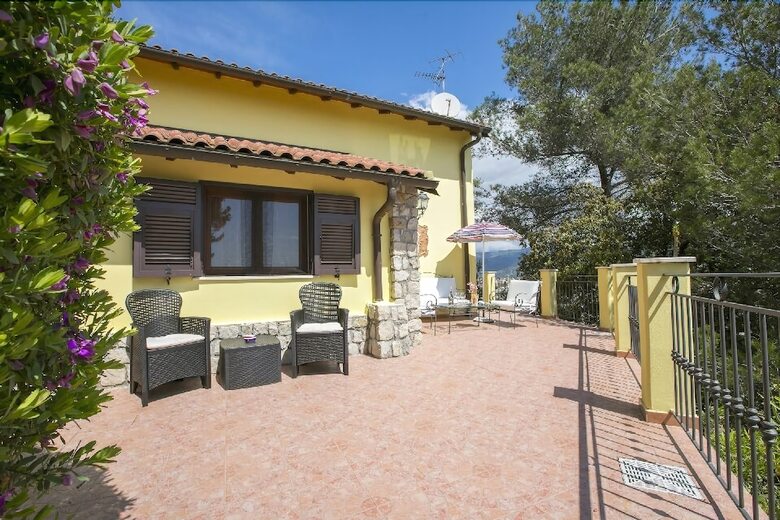 Villa Monte Enrico