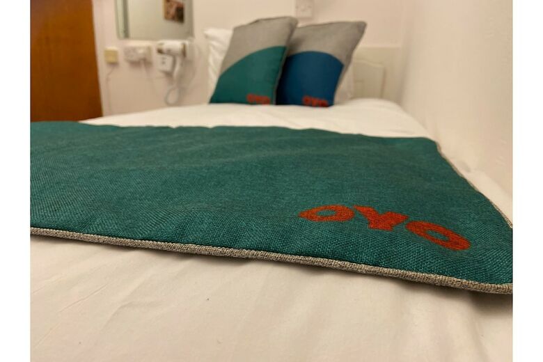 Oyo Bourne Park Hotel