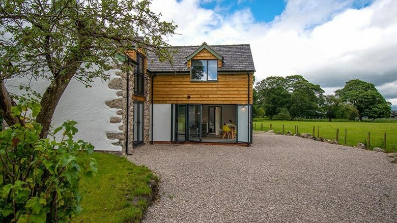 Lily Bank Cottage