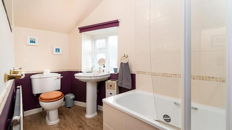 Ramblers Retreat Holiday Cottage In Llandudno