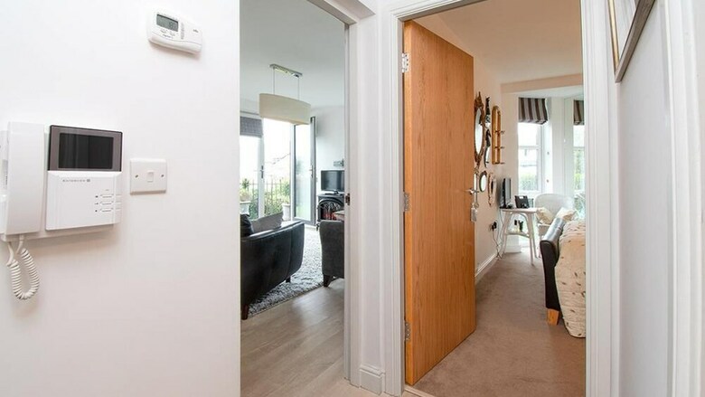 Number Eleven, Beautiful 5 Star Apartment In Deganwy