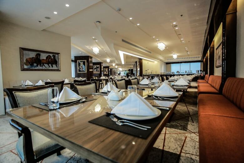 Coral Hotel & Suites By Hansa