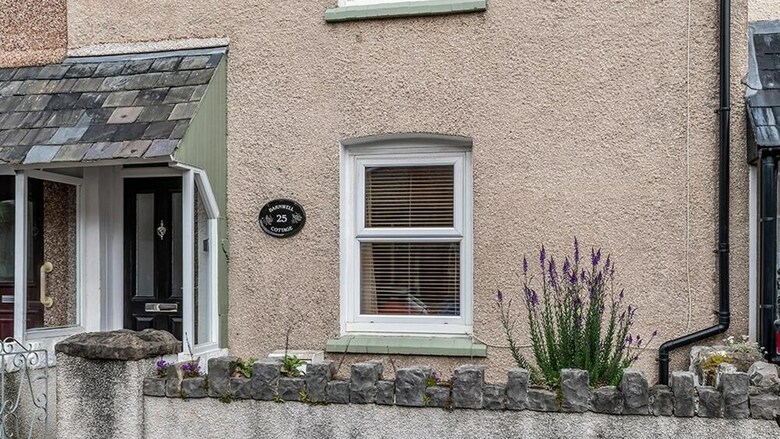 Barnwell Cottage