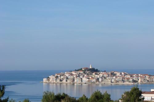 Hostal Bm Apartments Rogoznica