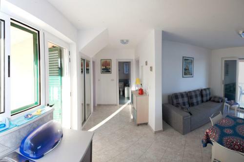 Beach Apartments Rogoznica