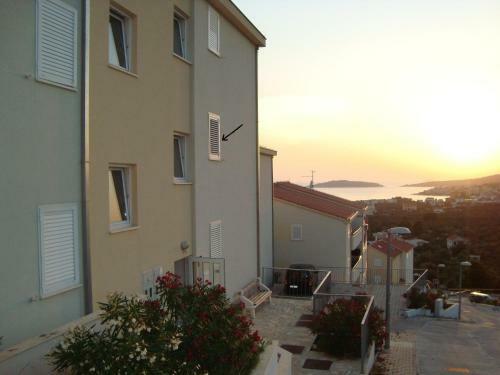 Apartment Sunset Rogoznica
