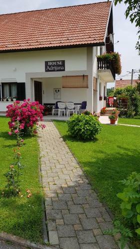 Hostal Guest House Adrijana