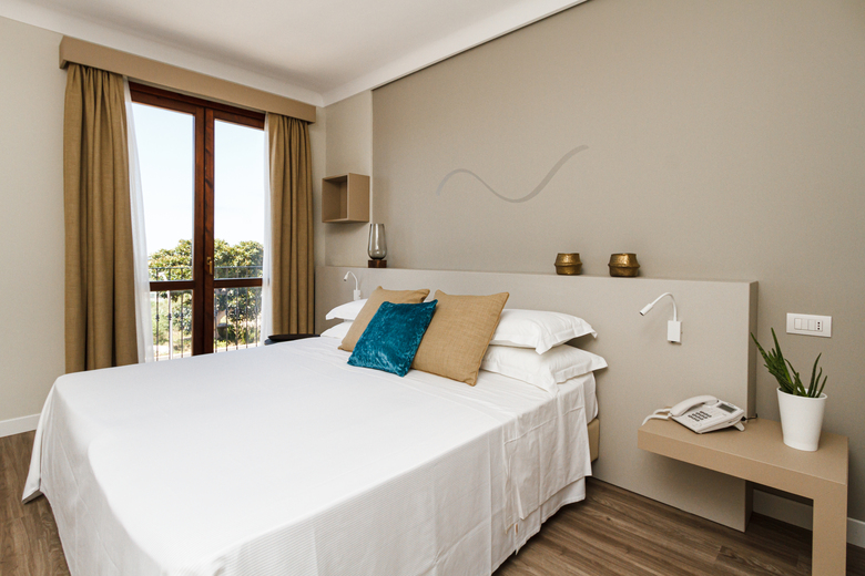 Seawater Hotel