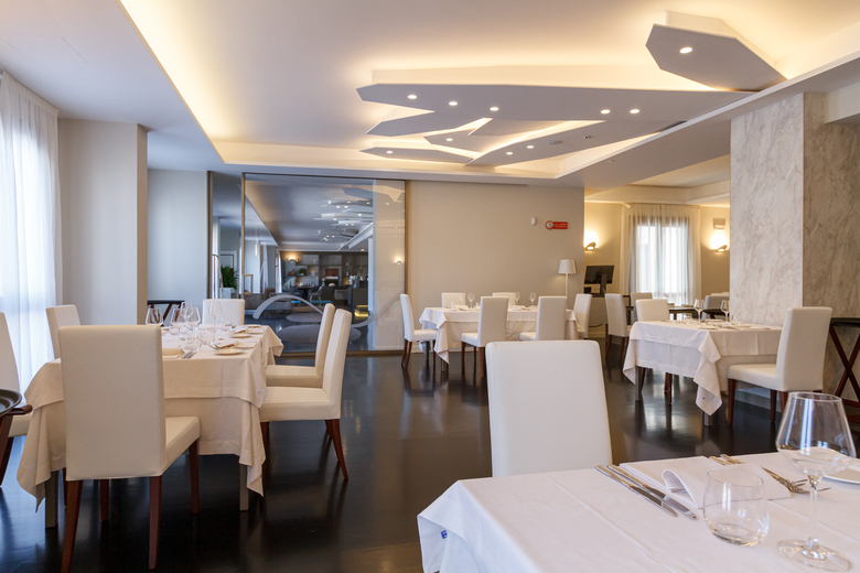 Seawater Hotel