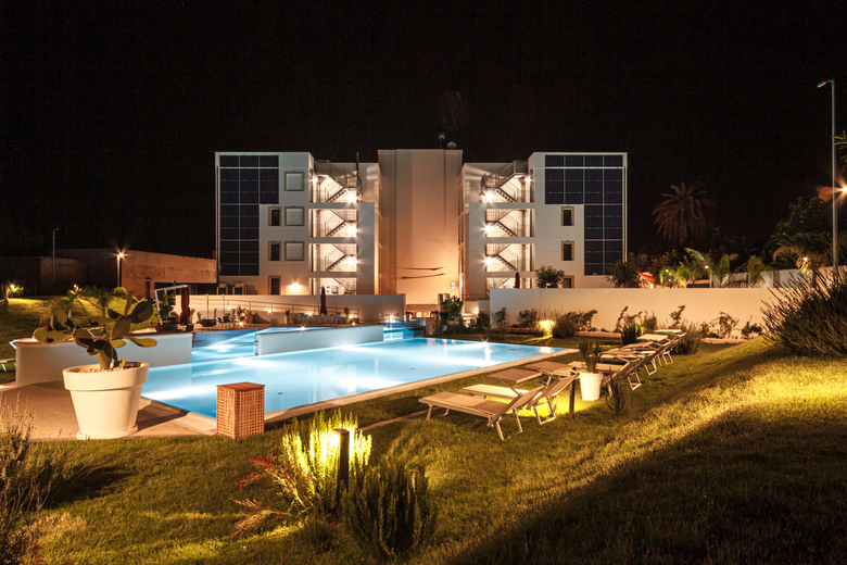 Seawater Hotel