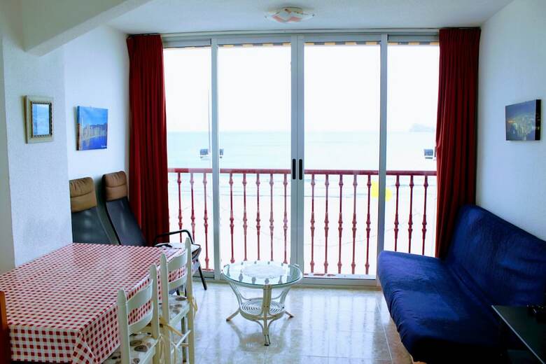 Seafront Las Damas Apartment