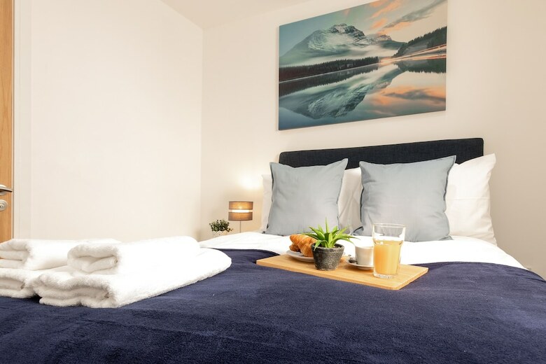 Apartamentos Karah Suites - Baker Street
