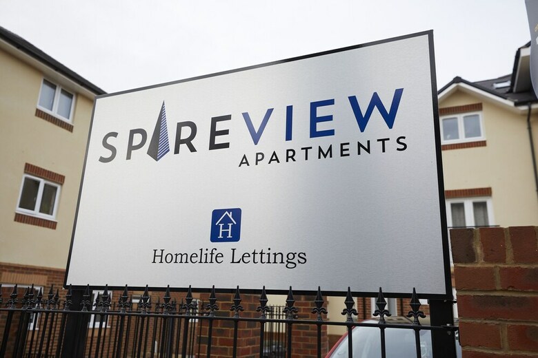 Spire View Apartment
