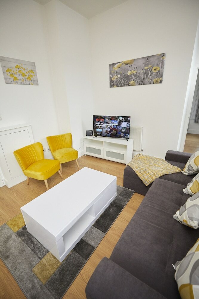 Freemantle Apartment