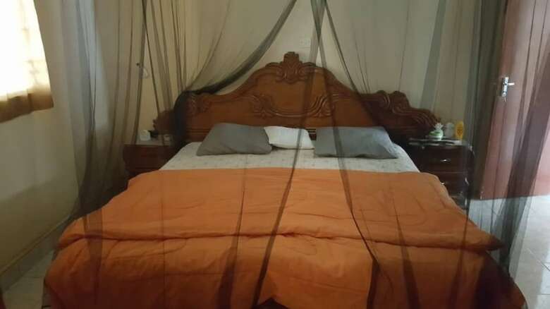 Hotel Bahamas Guest