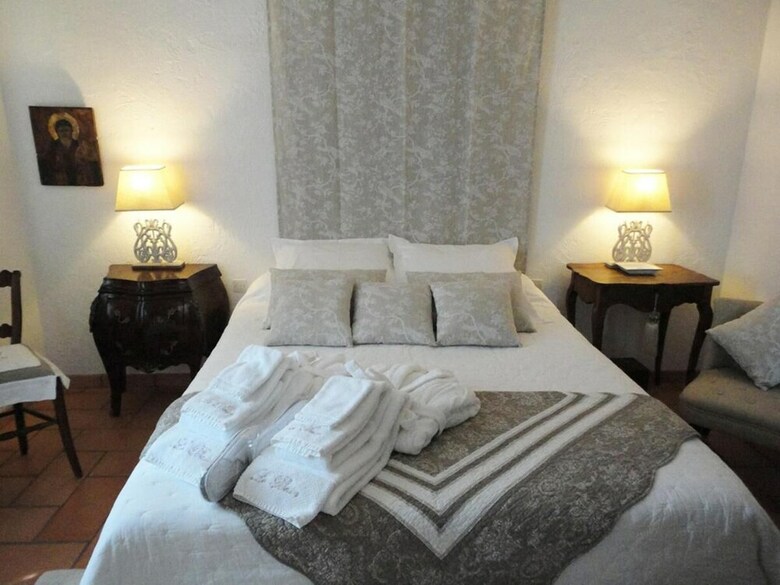 Bed & Breakfast La Chenaie de Gordes