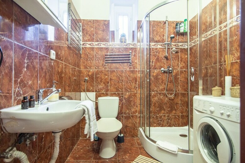 Apartamento Nice Studio - 400m To Metro Vy?ehrad