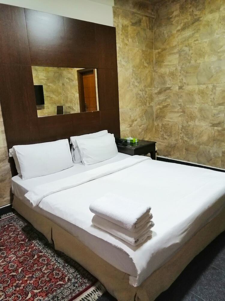 Hotel Vermer Tabarja