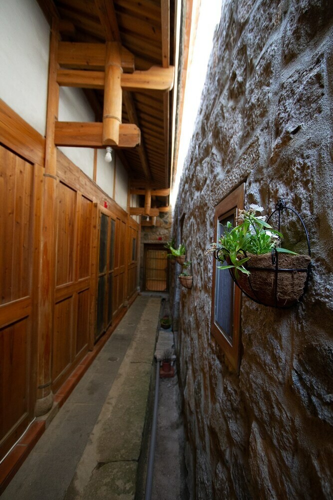 Bed & Breakfast Banli Historic House