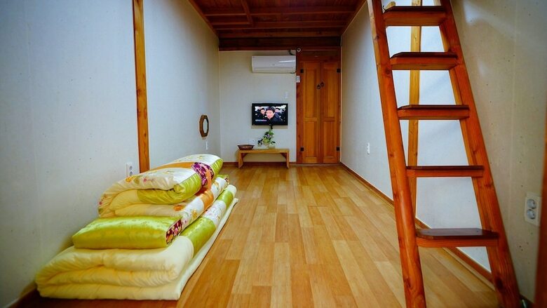 Hotel Jeonju Happy Maru Hanok