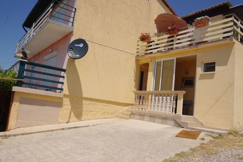 Apartments Opsenica