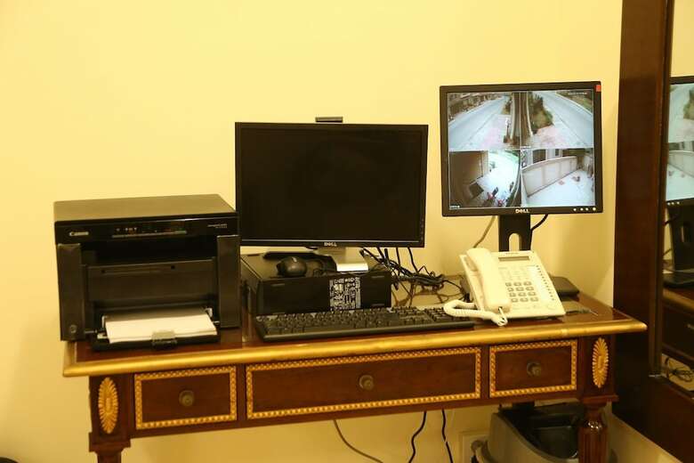 Hotel Butterfly Guest House Phase 7 Bahria Town