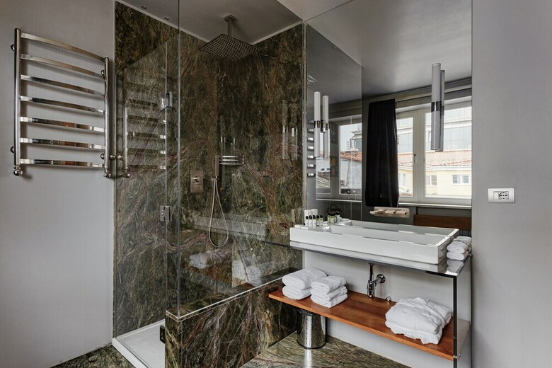 Royal Apartments Grecheskaya 25