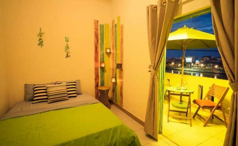 Hotel Nha Homestay