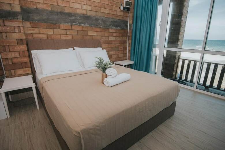 Hotel Ombak Deru Lodge