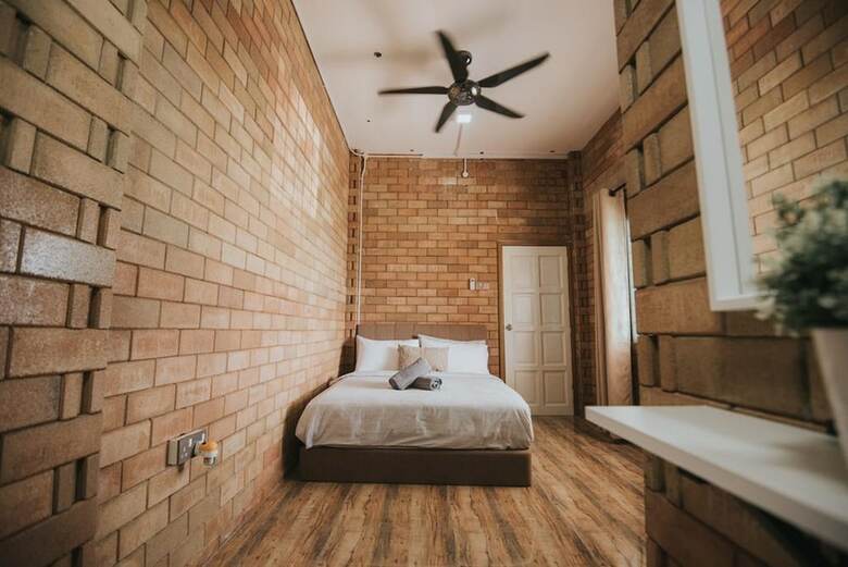 Hotel Ombak Deru Lodge