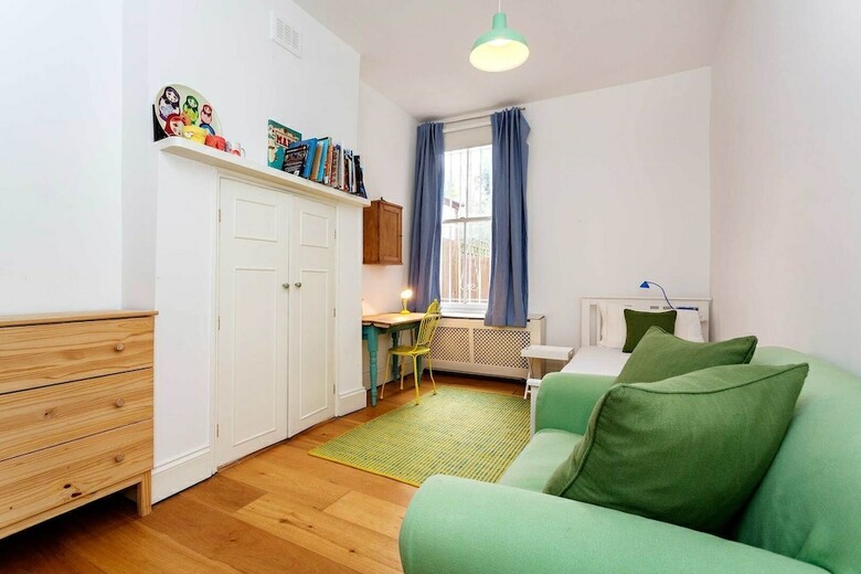 Pastures Green In West Hampstead
