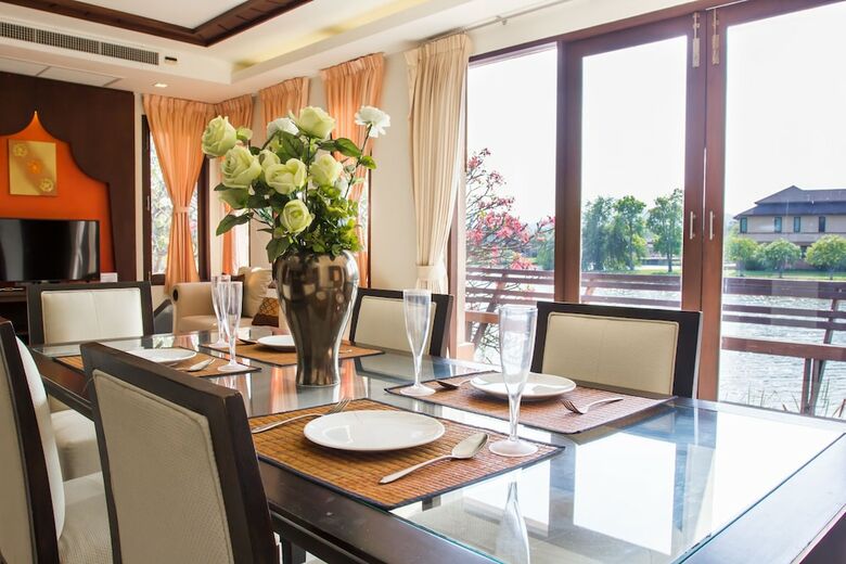 Villa Devaran Lake House Hua-hin