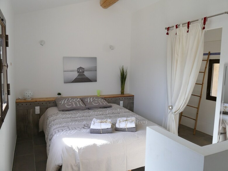 G�tes Lumi�re En Luberon
